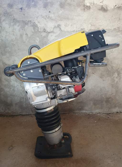 Döngölőbéka Atlas Copco tip LT7000
