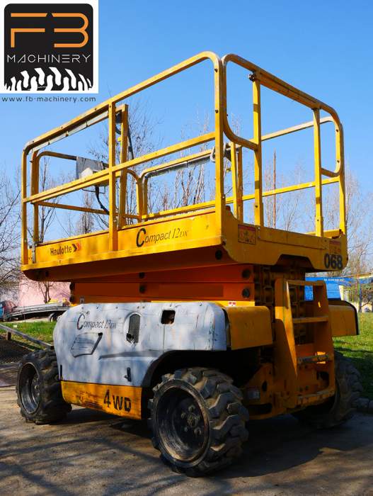 Használt dízel emelő Haulotte Compact 12 Nr.68