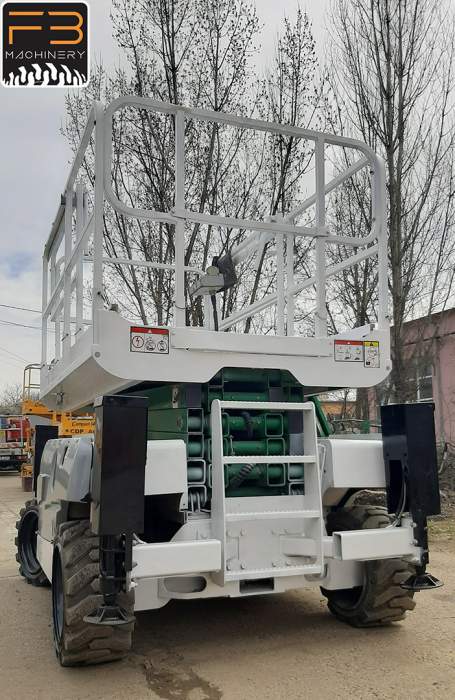 Használt dízel emelő Haulotte Compact 12 DX
