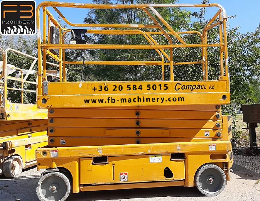 Haulotte Compact 12 Nr. 30 elektromos ollós emelő