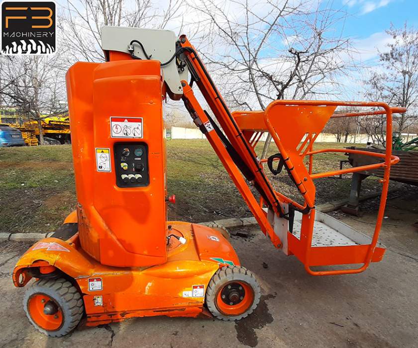 Oszlopos emelő Haulotte Star 10 - 02