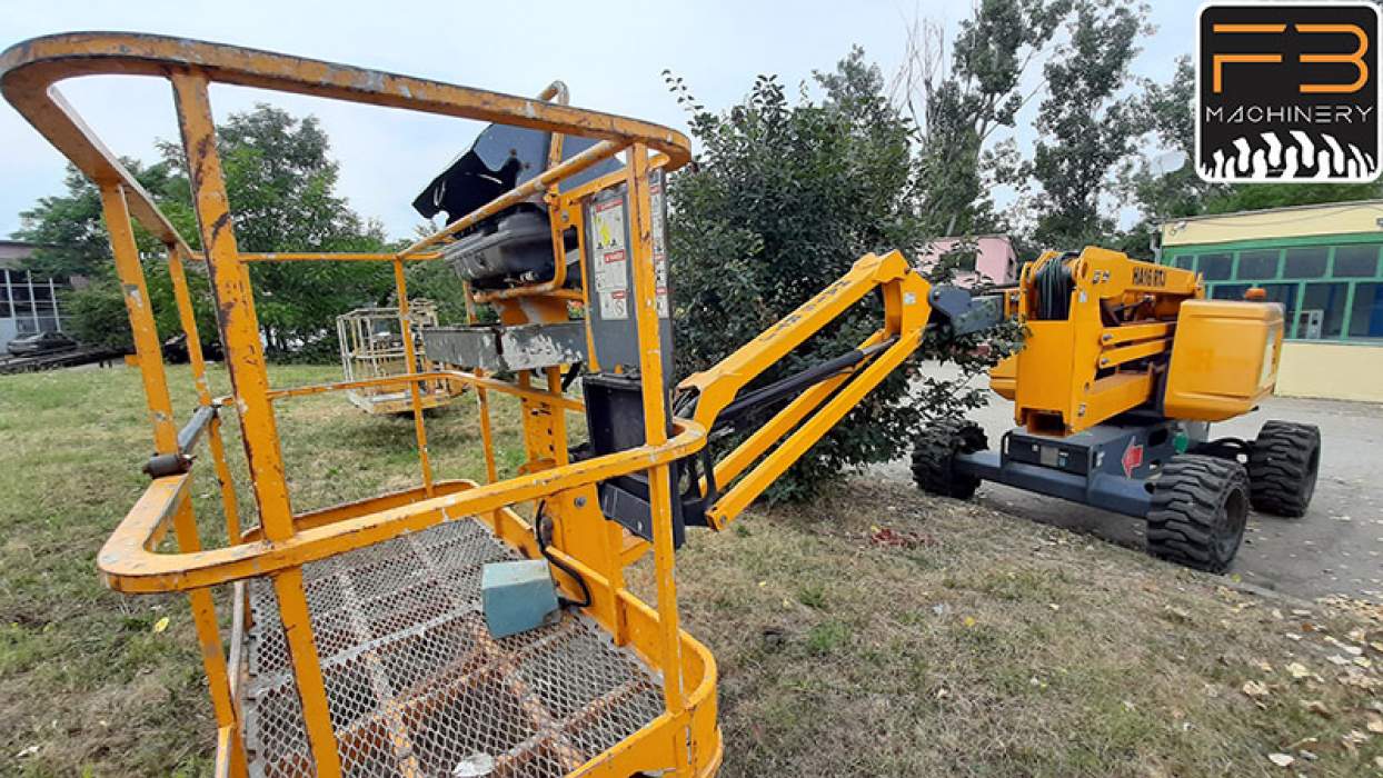 Csuklós emelő Haulotte HA 16 RTJ